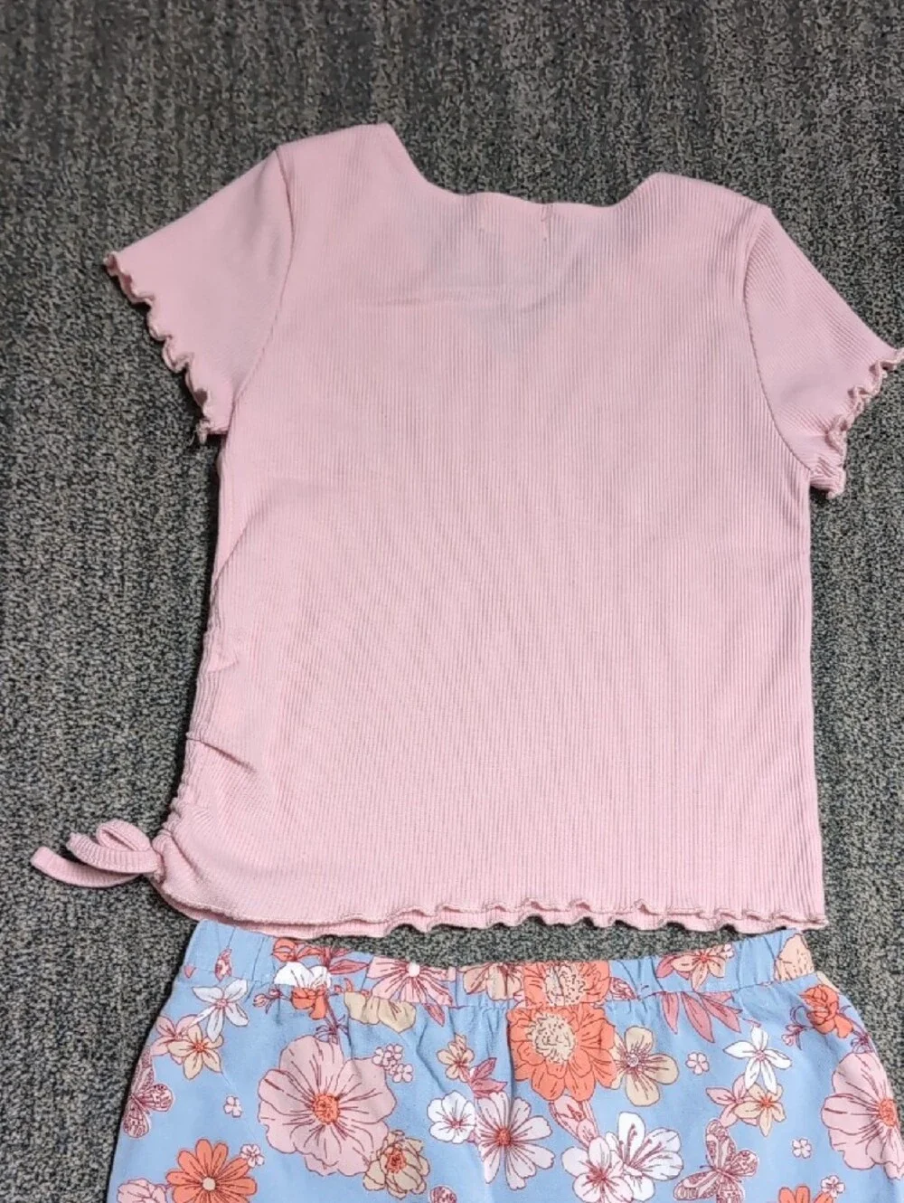 EUC Paisley Lane Girls Pink Floral Ruffle Hem Skirt Set